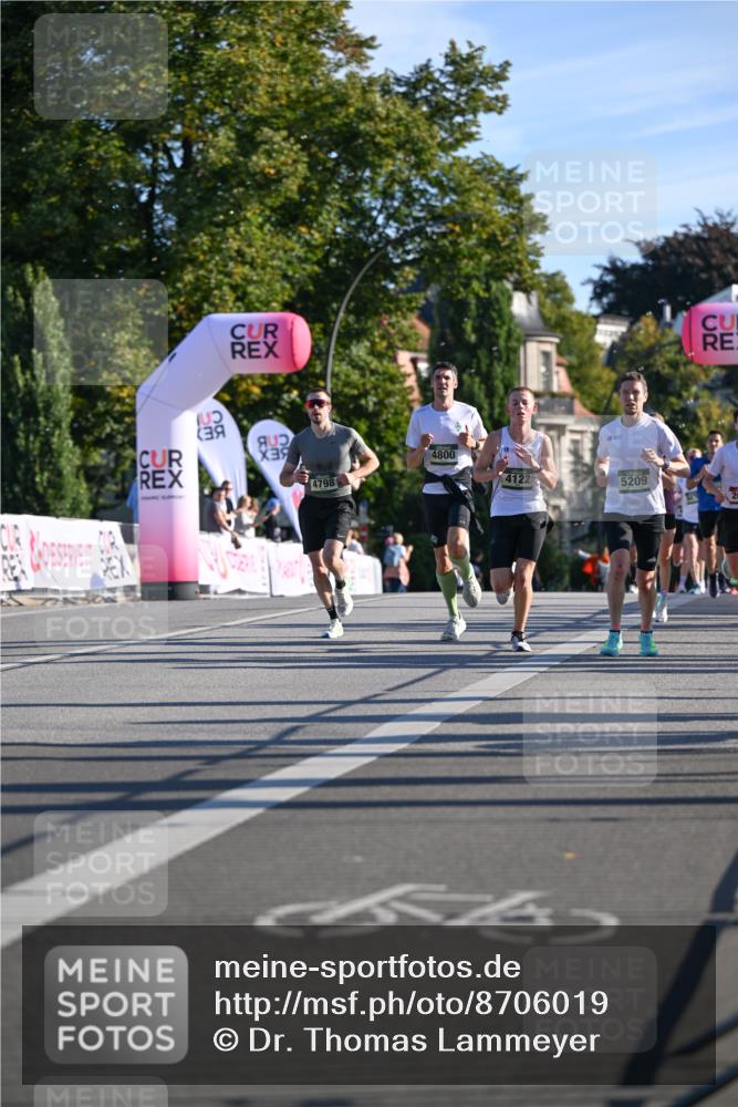 07.09.2025 - BARMER Alsterlauf Dr. Thomas Lammeyer http://msf.ph/oto/8706019 07.09.2025 09:22:50 Laufen 4798, 4800, 4122, 64, 5209 meine-sportfotos.de