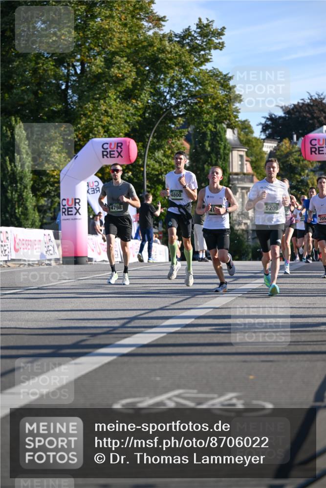 07.09.2025 - BARMER Alsterlauf Dr. Thomas Lammeyer http://msf.ph/oto/8706022 07.09.2025 09:22:50 Laufen 4798, 4800, 5209, 205, 64 meine-sportfotos.de