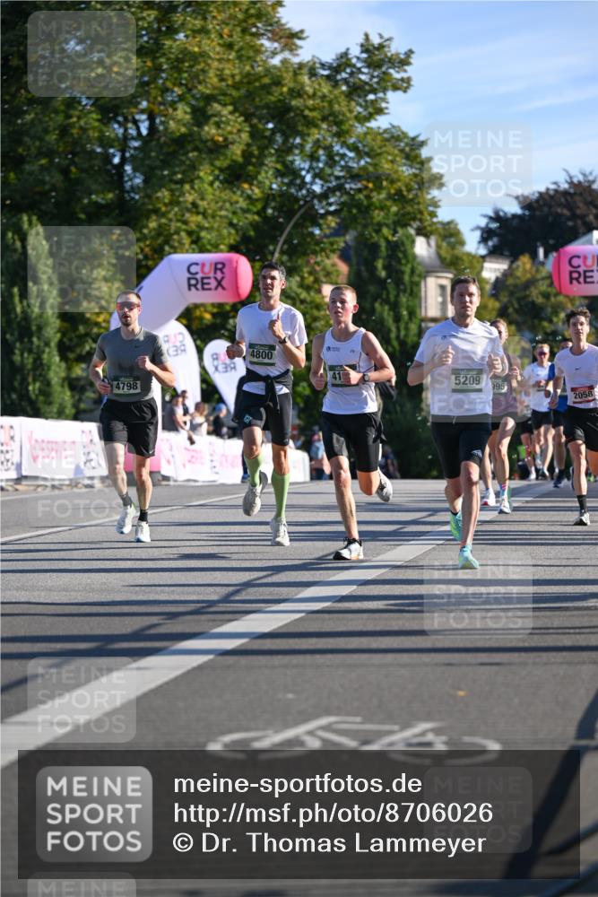 07.09.2025 - BARMER Alsterlauf Dr. Thomas Lammeyer http://msf.ph/oto/8706026 07.09.2025 09:22:51 Laufen 4798, 4800, 41, 5209, 995, 2058 meine-sportfotos.de