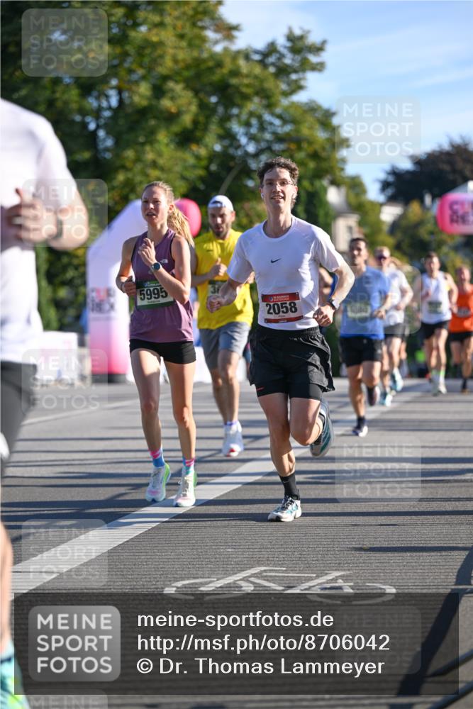 07.09.2025 - BARMER Alsterlauf Dr. Thomas Lammeyer http://msf.ph/oto/8706042 07.09.2025 09:22:54 Laufen 5995, 2058 meine-sportfotos.de