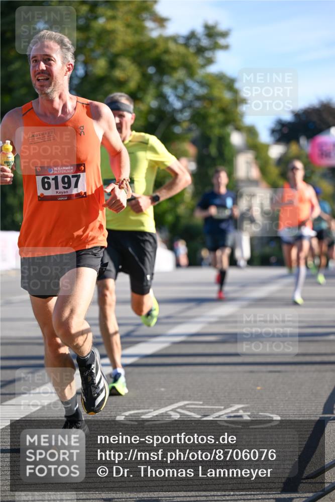 07.09.2025 - BARMER Alsterlauf Dr. Thomas Lammeyer http://msf.ph/oto/8706076 07.09.2025 09:22:59 Laufen 36, 6197 meine-sportfotos.de