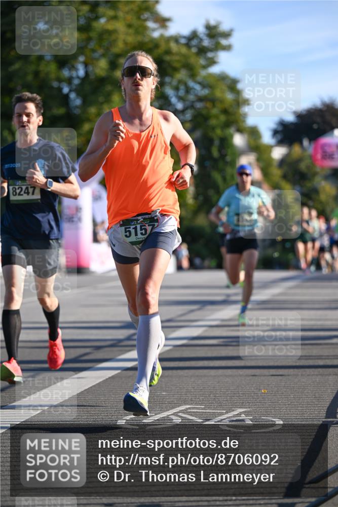 07.09.2025 - BARMER Alsterlauf Dr. Thomas Lammeyer http://msf.ph/oto/8706092 07.09.2025 09:23:02 Laufen 332025, 8247, 5157 meine-sportfotos.de