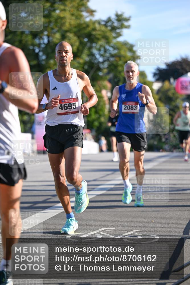 07.09.2025 - BARMER Alsterlauf Dr. Thomas Lammeyer http://msf.ph/oto/8706162 07.09.2025 09:23:16 Laufen 4695, 2083 meine-sportfotos.de