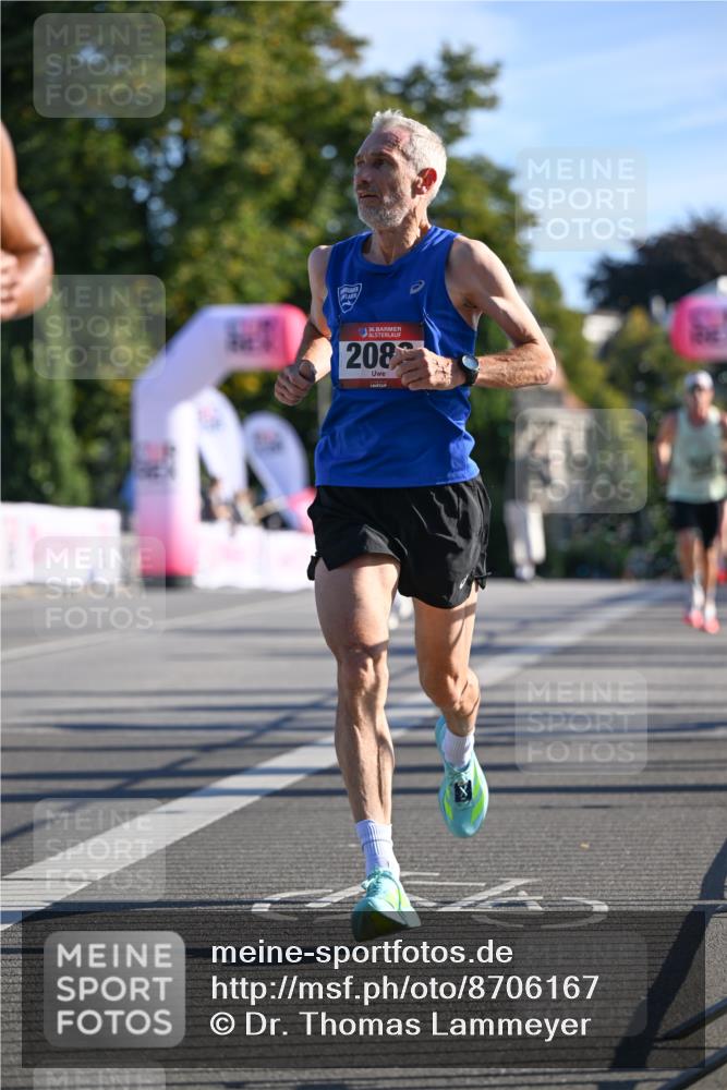 07.09.2025 - BARMER Alsterlauf Dr. Thomas Lammeyer http://msf.ph/oto/8706167 07.09.2025 09:23:17 Laufen 36, 208 meine-sportfotos.de