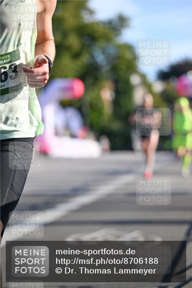 07.09.2025 - BARMER Alsterlauf Dr. Thomas Lammeyer http://msf.ph/oto/8706188 07.09.2025 09:23:22 Laufen 63, 694 meine-sportfotos.de
