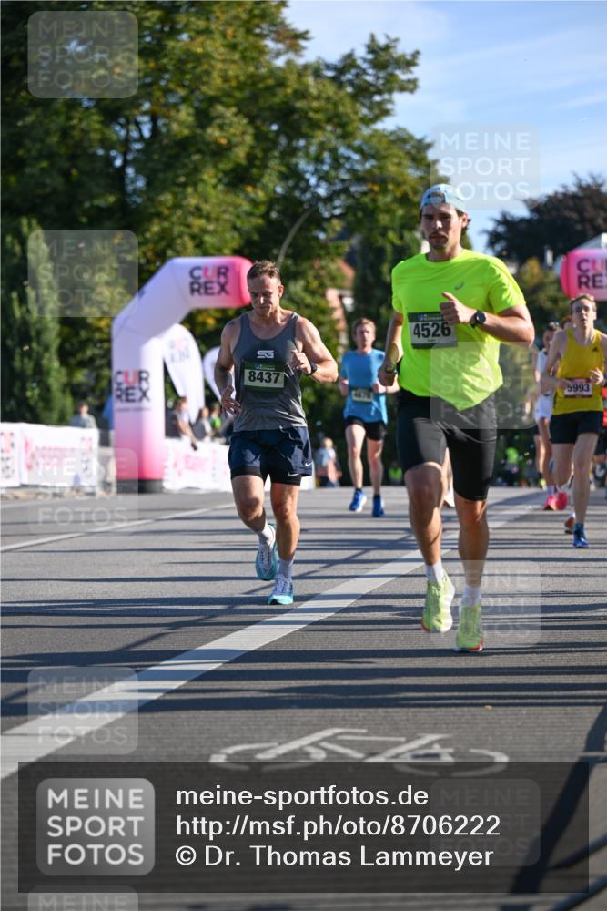 07.09.2025 - BARMER Alsterlauf Dr. Thomas Lammeyer http://msf.ph/oto/8706222 07.09.2025 09:23:32 Laufen 8437, 4526, 5993 meine-sportfotos.de