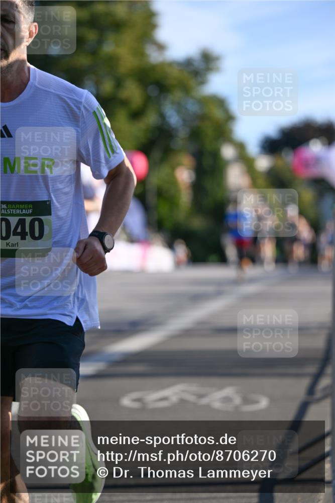 07.09.2025 - BARMER Alsterlauf Dr. Thomas Lammeyer http://msf.ph/oto/8706270 07.09.2025 09:23:40 Laufen 36, 040, 269 meine-sportfotos.de