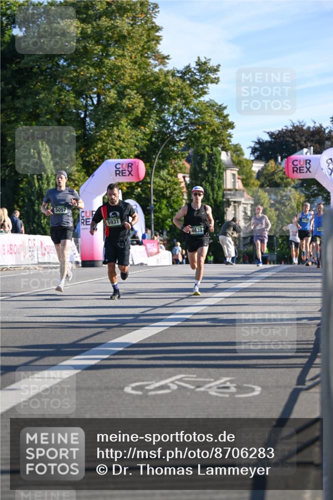 07.09.2025 - BARMER Alsterlauf Dr. Thomas Lammeyer http://msf.ph/oto/8706283 07.09.2025 09:23:45 Laufen 5057, 5931, 4910, 4639, 44 meine-sportfotos.de