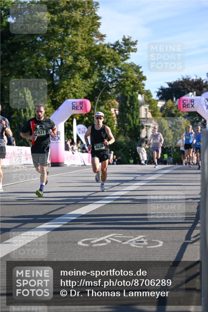 07.09.2025 - BARMER Alsterlauf Dr. Thomas Lammeyer http://msf.ph/oto/8706289 07.09.2025 09:23:46 Laufen 5931, 4639, 64 meine-sportfotos.de
