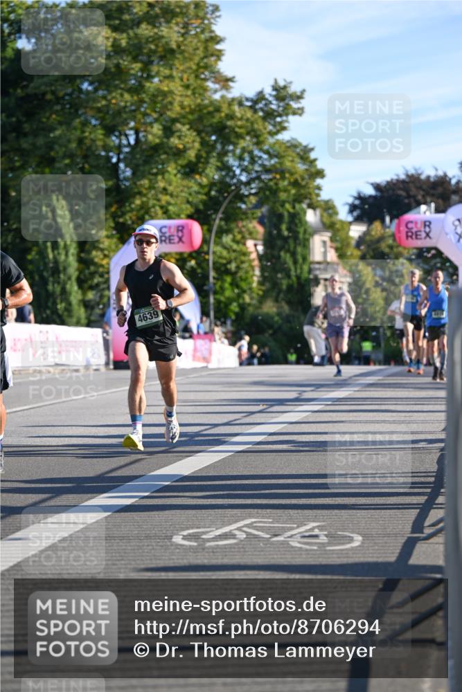 07.09.2025 - BARMER Alsterlauf Dr. Thomas Lammeyer http://msf.ph/oto/8706294 07.09.2025 09:23:46 Laufen 4639 meine-sportfotos.de