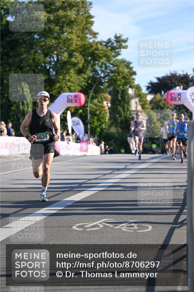 07.09.2025 - BARMER Alsterlauf Dr. Thomas Lammeyer http://msf.ph/oto/8706297 07.09.2025 09:23:47 Laufen 4639 meine-sportfotos.de