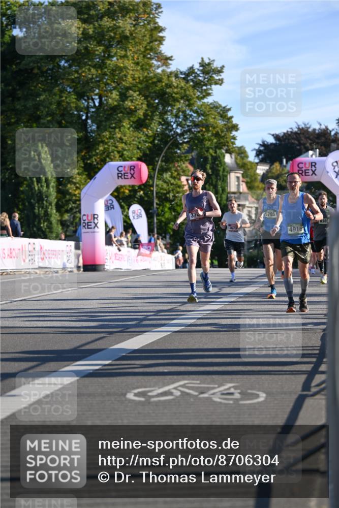 07.09.2025 - BARMER Alsterlauf Dr. Thomas Lammeyer http://msf.ph/oto/8706304 07.09.2025 09:23:49 Laufen 985, 373, 3673, 5785, 8389, 4916 meine-sportfotos.de