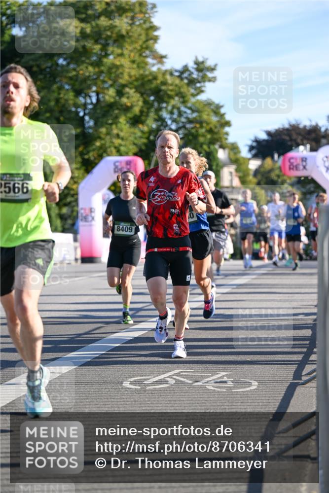 07.09.2025 - BARMER Alsterlauf Dr. Thomas Lammeyer http://msf.ph/oto/8706341 07.09.2025 09:23:55 Laufen 2566, 8409, 0 meine-sportfotos.de