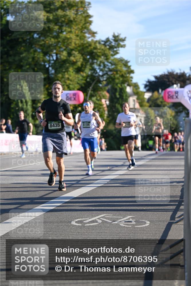 07.09.2025 - BARMER Alsterlauf Dr. Thomas Lammeyer http://msf.ph/oto/8706395 07.09.2025 09:24:04 Laufen 147, 8435, 6104 meine-sportfotos.de