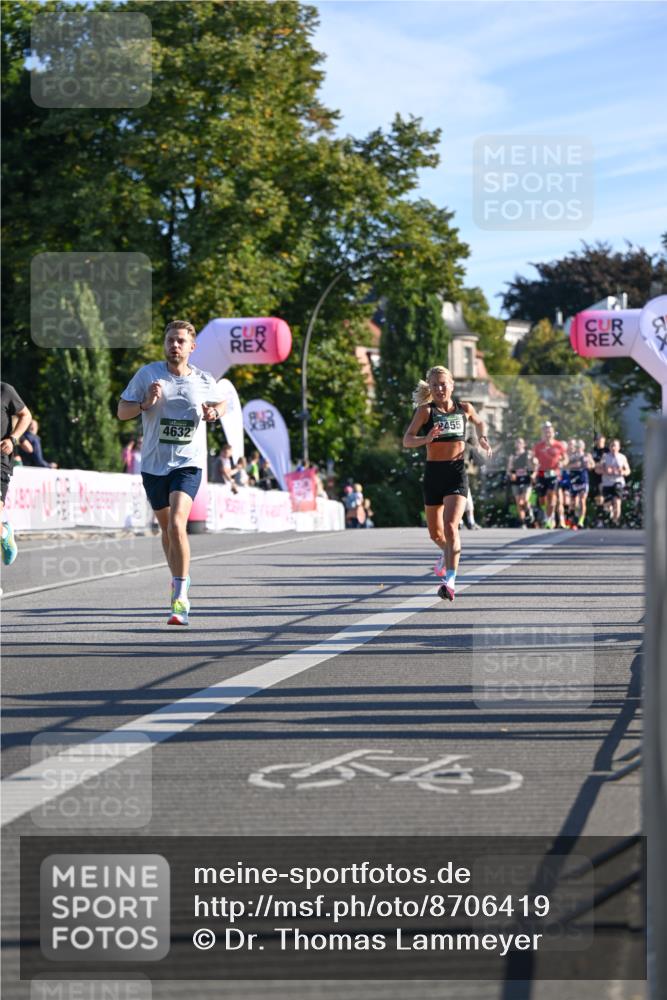 07.09.2025 - BARMER Alsterlauf Dr. Thomas Lammeyer http://msf.ph/oto/8706419 07.09.2025 09:24:08 Laufen 4632, 2455 meine-sportfotos.de