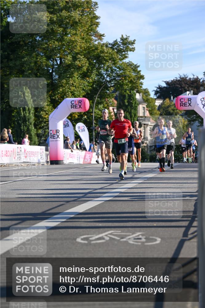 07.09.2025 - BARMER Alsterlauf Dr. Thomas Lammeyer http://msf.ph/oto/8706446 07.09.2025 09:24:14 Laufen 2358, 2914, 5525 meine-sportfotos.de