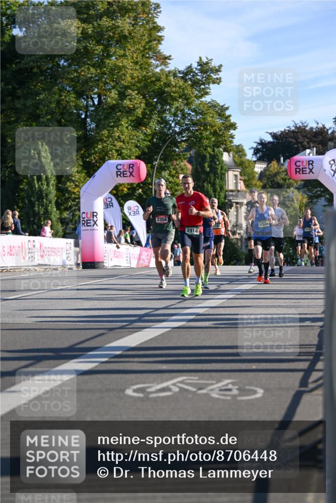 07.09.2025 - BARMER Alsterlauf Dr. Thomas Lammeyer http://msf.ph/oto/8706448 07.09.2025 09:24:14 Laufen 2358, 161, 2914, 5525 meine-sportfotos.de