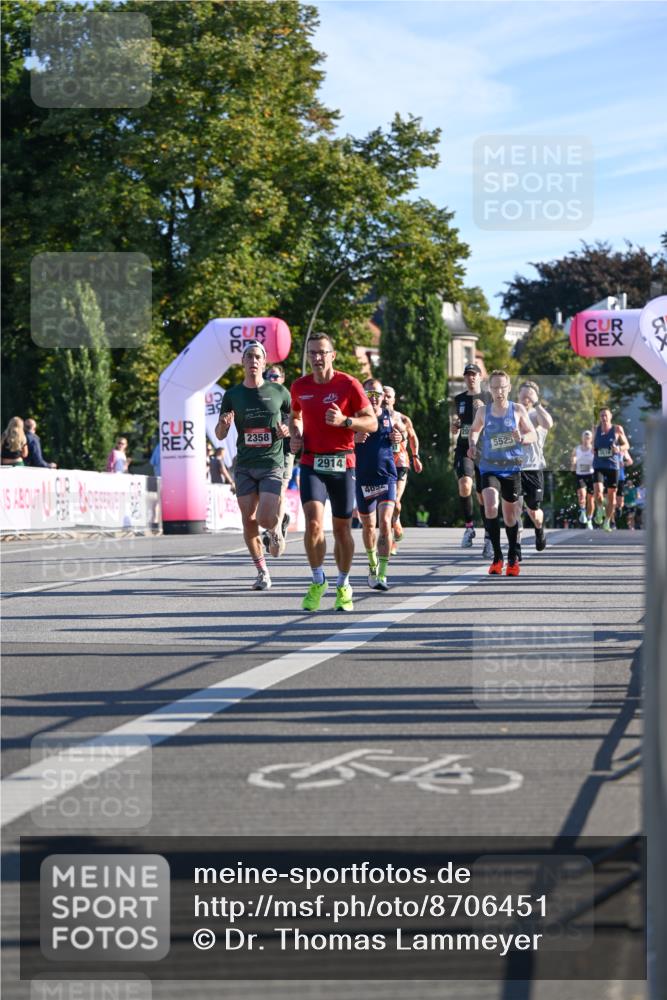 07.09.2025 - BARMER Alsterlauf Dr. Thomas Lammeyer http://msf.ph/oto/8706451 07.09.2025 09:24:15 Laufen 2358, 5525, 2914, 4654 meine-sportfotos.de