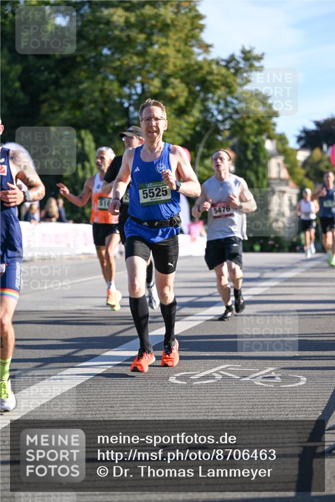 07.09.2025 - BARMER Alsterlauf Dr. Thomas Lammeyer http://msf.ph/oto/8706463 07.09.2025 09:24:18 Laufen 516, 5525, 5476 meine-sportfotos.de
