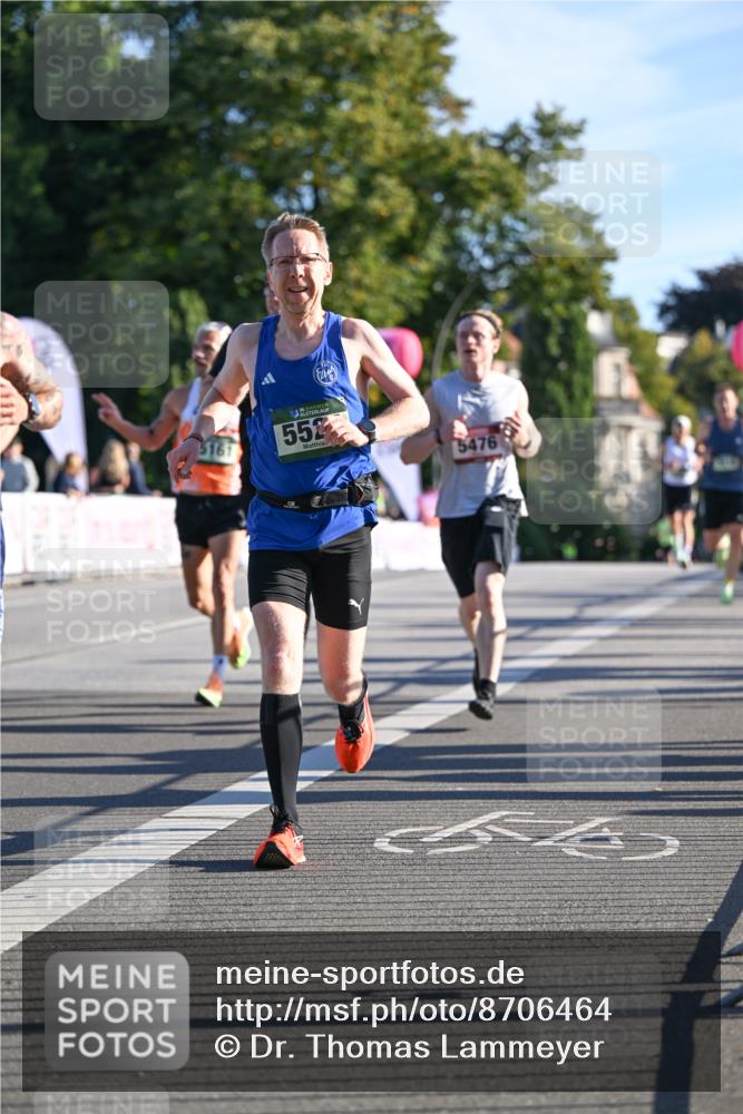 07.09.2025 - BARMER Alsterlauf Dr. Thomas Lammeyer http://msf.ph/oto/8706464 07.09.2025 09:24:18 Laufen 55, 5476 meine-sportfotos.de