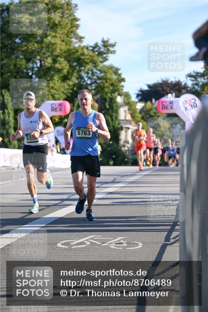 07.09.2025 - BARMER Alsterlauf Dr. Thomas Lammeyer http://msf.ph/oto/8706489 07.09.2025 09:24:23 Laufen 5763, 535 meine-sportfotos.de