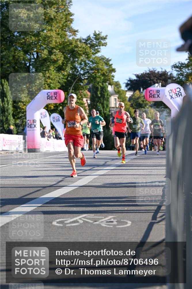 07.09.2025 - BARMER Alsterlauf Dr. Thomas Lammeyer http://msf.ph/oto/8706496 07.09.2025 09:24:27 Laufen 3296, 5243, 2583, 43074, 4375 meine-sportfotos.de