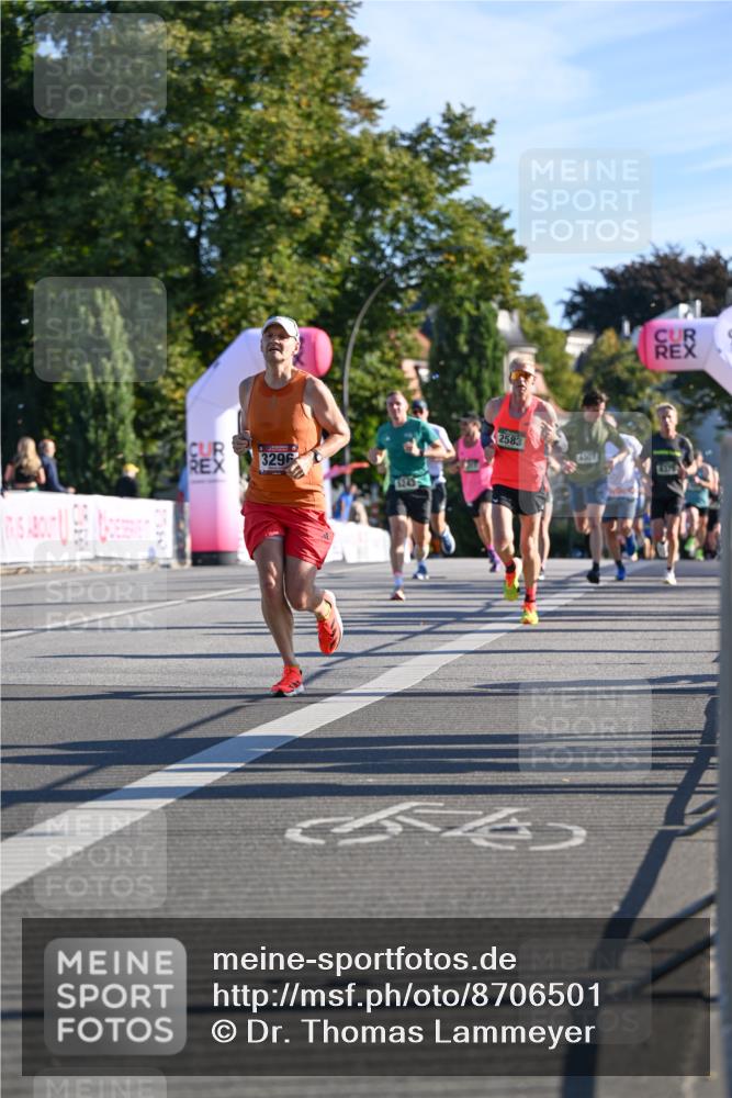 07.09.2025 - BARMER Alsterlauf Dr. Thomas Lammeyer http://msf.ph/oto/8706501 07.09.2025 09:24:28 Laufen 3296, 5245, 2583 meine-sportfotos.de