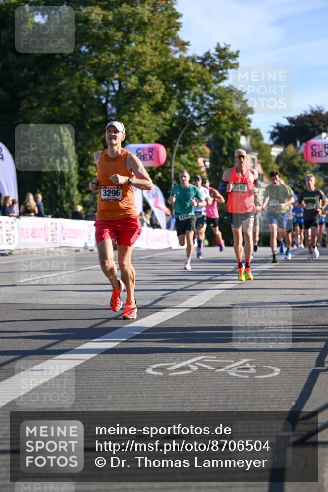 07.09.2025 - BARMER Alsterlauf Dr. Thomas Lammeyer http://msf.ph/oto/8706504 07.09.2025 09:24:28 Laufen 3296, 5245, 2583, 1907, 6975 meine-sportfotos.de