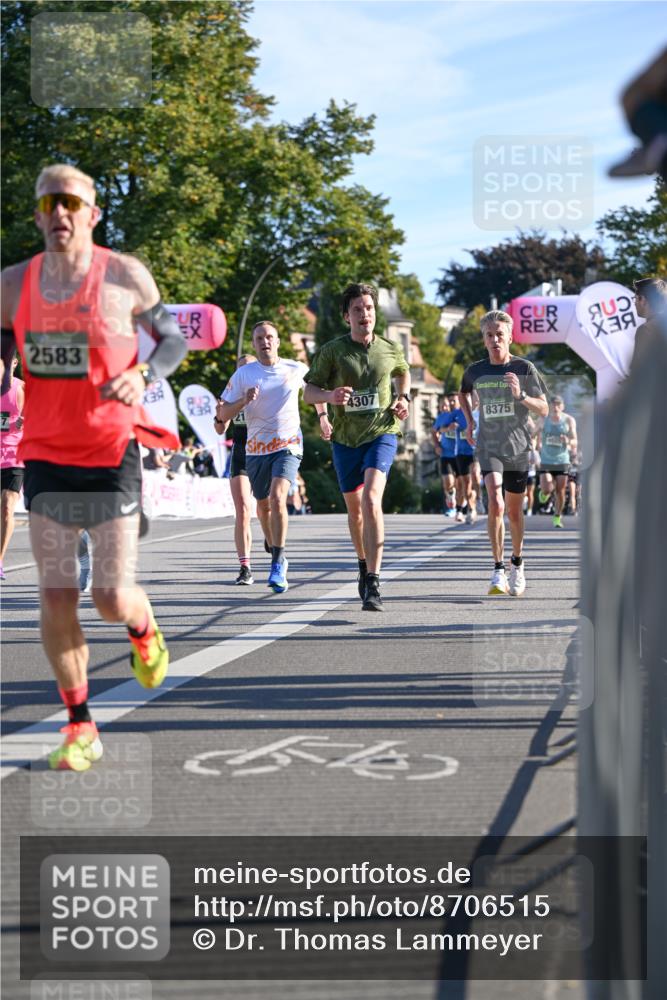 07.09.2025 - BARMER Alsterlauf Dr. Thomas Lammeyer http://msf.ph/oto/8706515 07.09.2025 09:24:31 Laufen 2583, 21, 1307, 41, 8375 meine-sportfotos.de