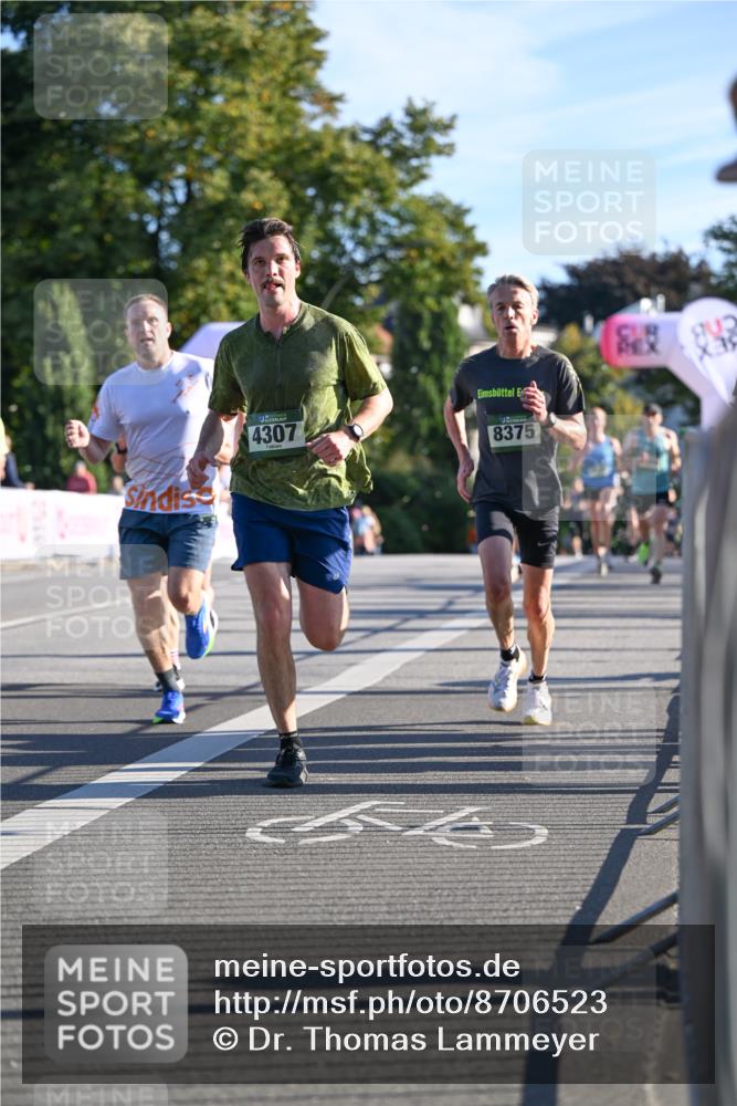 07.09.2025 - BARMER Alsterlauf Dr. Thomas Lammeyer http://msf.ph/oto/8706523 07.09.2025 09:24:32 Laufen 4307, 8375 meine-sportfotos.de