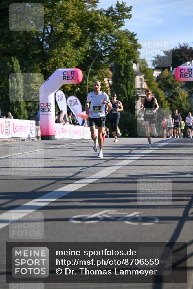 07.09.2025 - BARMER Alsterlauf Dr. Thomas Lammeyer http://msf.ph/oto/8706559 07.09.2025 09:24:40 Laufen 5149, 3906 meine-sportfotos.de