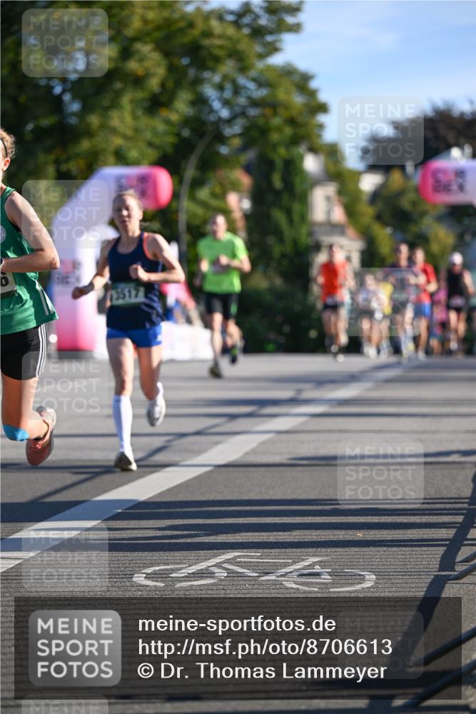 07.09.2025 - BARMER Alsterlauf Dr. Thomas Lammeyer http://msf.ph/oto/8706613 07.09.2025 09:24:53 Laufen 3517 meine-sportfotos.de