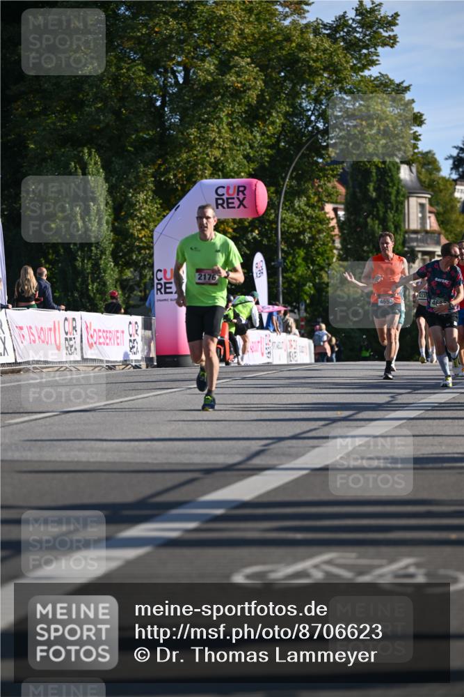 07.09.2025 - BARMER Alsterlauf Dr. Thomas Lammeyer http://msf.ph/oto/8706623 07.09.2025 09:24:55 Laufen 2176, 6335, 4652, 46 meine-sportfotos.de