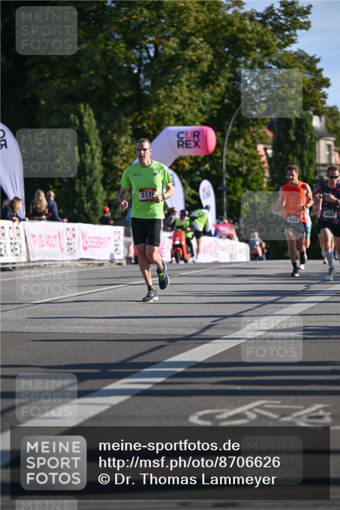 07.09.2025 - BARMER Alsterlauf Dr. Thomas Lammeyer http://msf.ph/oto/8706626 07.09.2025 09:24:55 Laufen 2176, 4662, 4687 meine-sportfotos.de