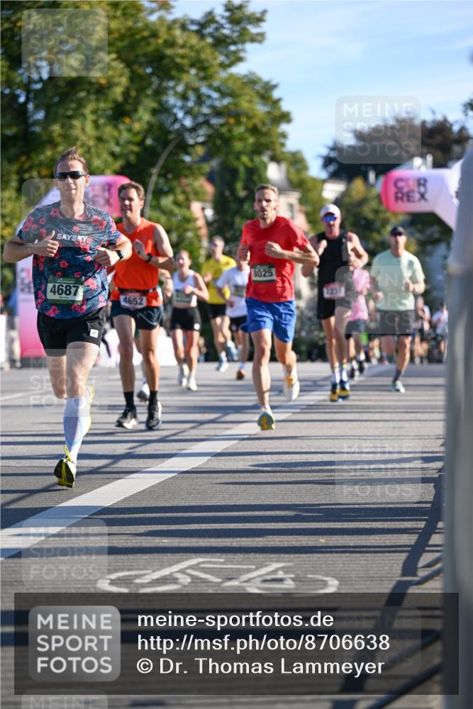 07.09.2025 - BARMER Alsterlauf Dr. Thomas Lammeyer http://msf.ph/oto/8706638 07.09.2025 09:24:58 Laufen 4687, 4652, 8025, 1237 meine-sportfotos.de