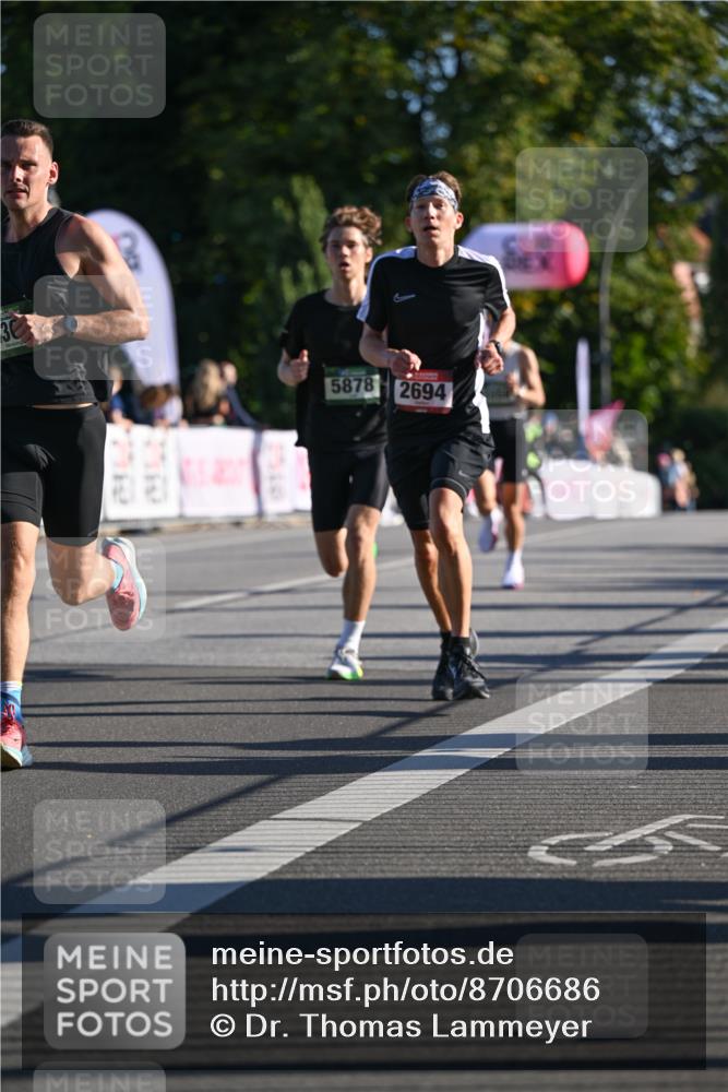 07.09.2025 - BARMER Alsterlauf Dr. Thomas Lammeyer http://msf.ph/oto/8706686 07.09.2025 09:25:09 Laufen 3, 5878, 2694 meine-sportfotos.de