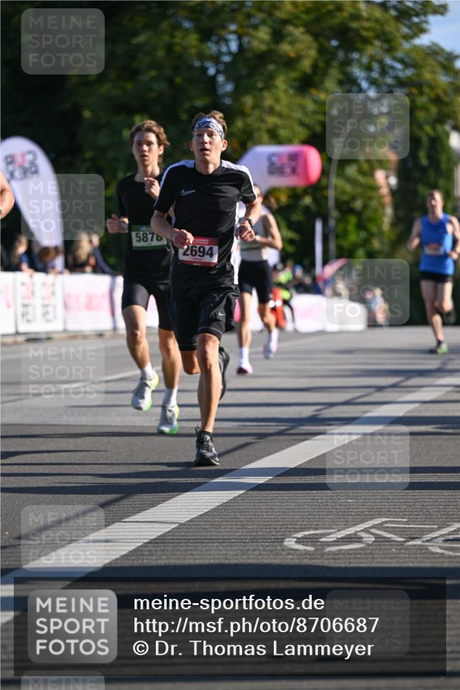 07.09.2025 - BARMER Alsterlauf Dr. Thomas Lammeyer http://msf.ph/oto/8706687 07.09.2025 09:25:09 Laufen 5876, 2694 meine-sportfotos.de
