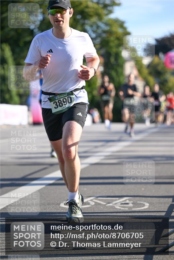 07.09.2025 - BARMER Alsterlauf Dr. Thomas Lammeyer http://msf.ph/oto/8706705 07.09.2025 09:25:12 Laufen 36, 3890 meine-sportfotos.de