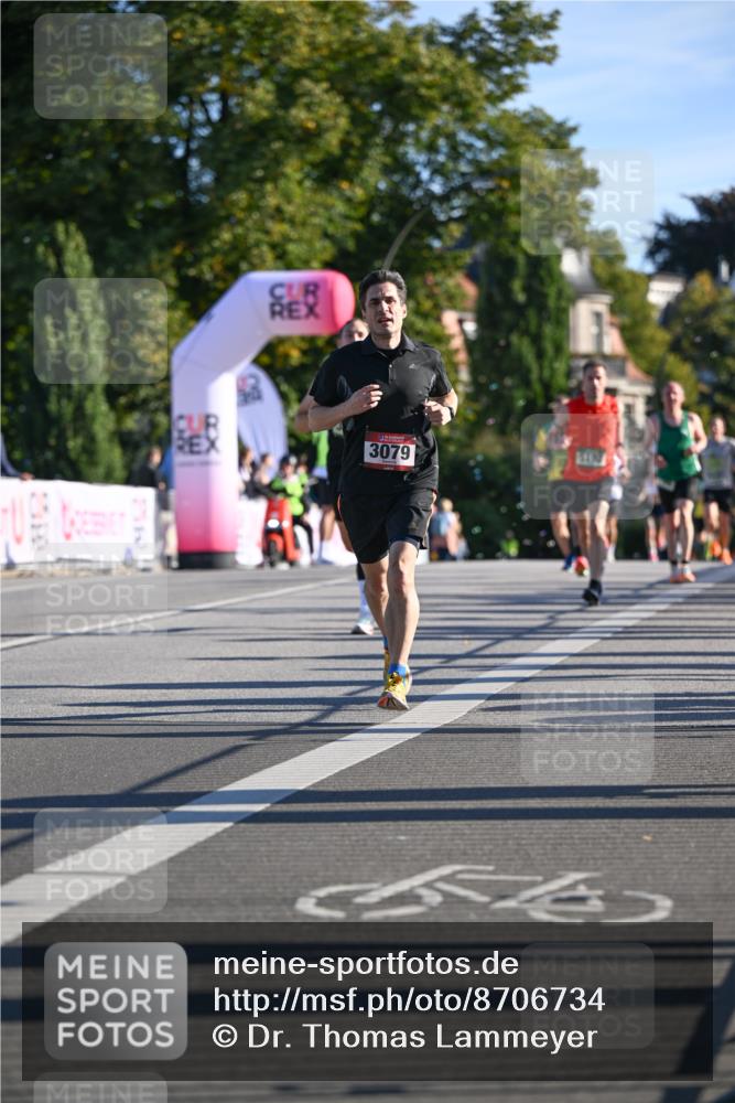 07.09.2025 - BARMER Alsterlauf Dr. Thomas Lammeyer http://msf.ph/oto/8706734 07.09.2025 09:25:17 Laufen 3079 meine-sportfotos.de