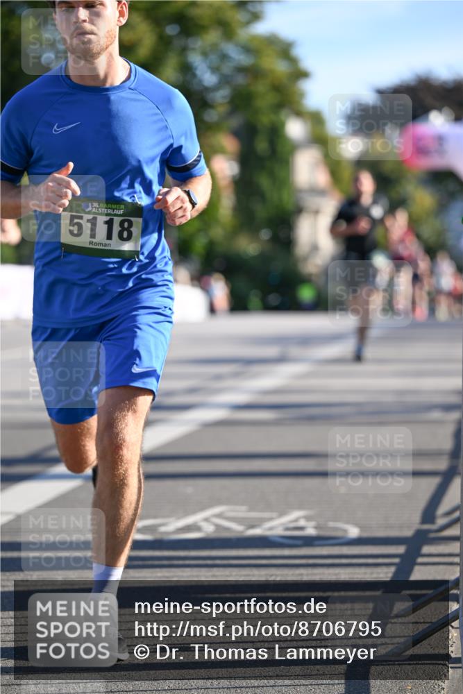 07.09.2025 - BARMER Alsterlauf Dr. Thomas Lammeyer http://msf.ph/oto/8706795 07.09.2025 09:25:28 Laufen 36, 5118 meine-sportfotos.de