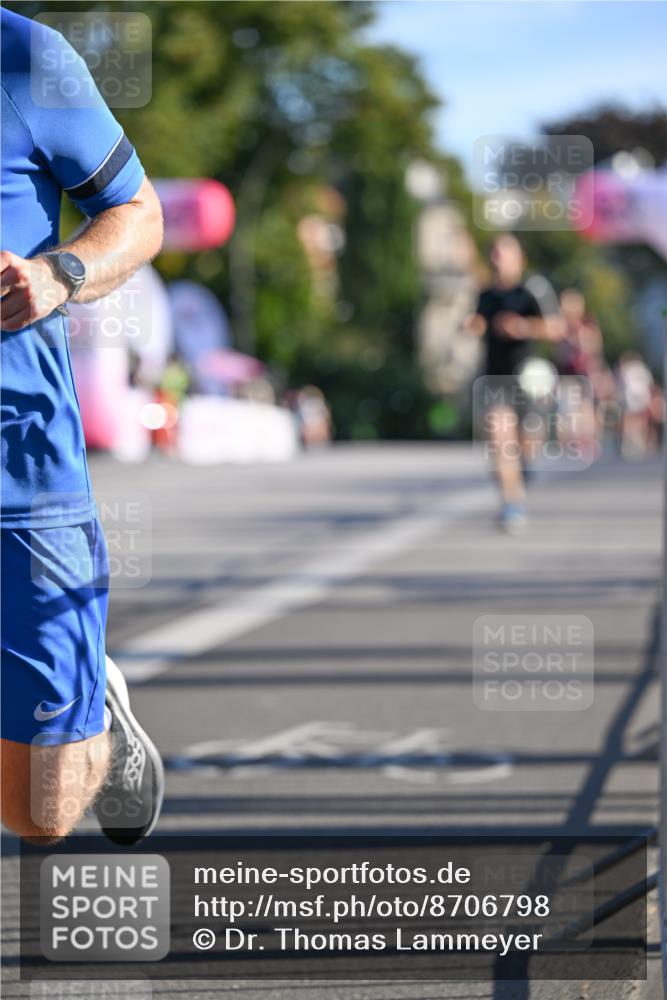 07.09.2025 - BARMER Alsterlauf Dr. Thomas Lammeyer http://msf.ph/oto/8706798 07.09.2025 09:25:28 Laufen  meine-sportfotos.de
