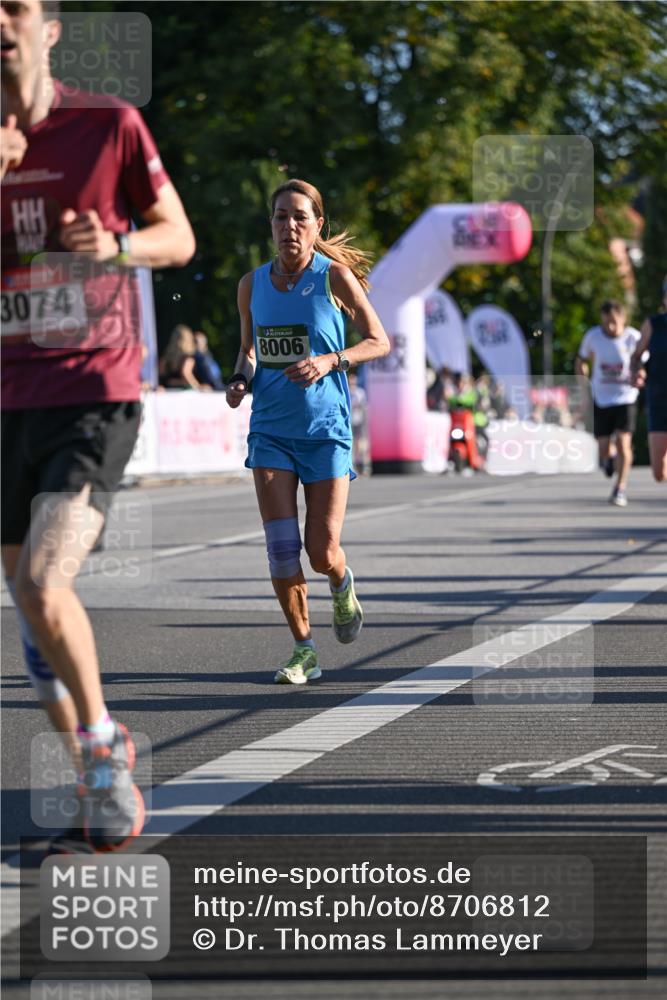 07.09.2025 - BARMER Alsterlauf Dr. Thomas Lammeyer http://msf.ph/oto/8706812 07.09.2025 09:25:36 Laufen 3074, 8006 meine-sportfotos.de