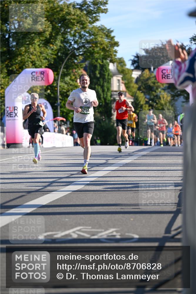 07.09.2025 - BARMER Alsterlauf Dr. Thomas Lammeyer http://msf.ph/oto/8706828 07.09.2025 09:25:39 Laufen 5714 meine-sportfotos.de
