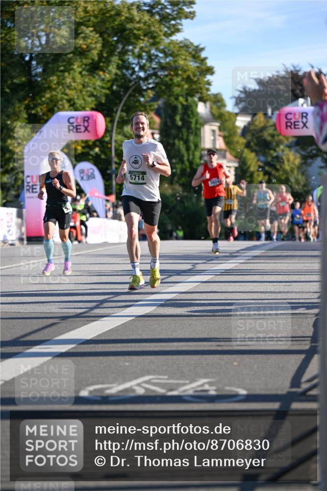 07.09.2025 - BARMER Alsterlauf Dr. Thomas Lammeyer http://msf.ph/oto/8706830 07.09.2025 09:25:40 Laufen 5714, 3924 meine-sportfotos.de