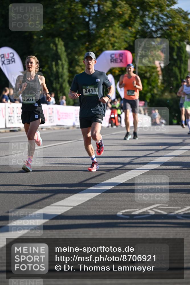 07.09.2025 - BARMER Alsterlauf Dr. Thomas Lammeyer http://msf.ph/oto/8706921 07.09.2025 09:25:56 Laufen 2411, 3561 meine-sportfotos.de
