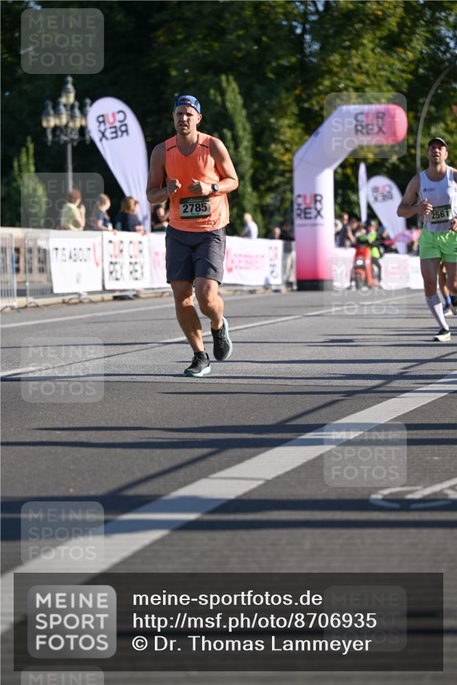 07.09.2025 - BARMER Alsterlauf Dr. Thomas Lammeyer http://msf.ph/oto/8706935 07.09.2025 09:25:58 Laufen 2785, 2561 meine-sportfotos.de
