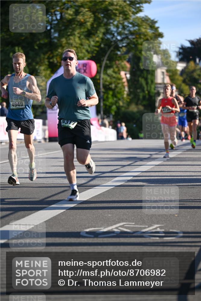 07.09.2025 - BARMER Alsterlauf Dr. Thomas Lammeyer http://msf.ph/oto/8706982 07.09.2025 09:26:07 Laufen 4949, 53 meine-sportfotos.de