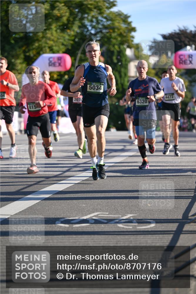 07.09.2025 - BARMER Alsterlauf Dr. Thomas Lammeyer http://msf.ph/oto/8707176 07.09.2025 09:26:45 Laufen 04, 815, 2078, 5034, 4472, 6320 meine-sportfotos.de