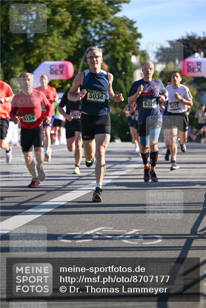 07.09.2025 - BARMER Alsterlauf Dr. Thomas Lammeyer http://msf.ph/oto/8707177 07.09.2025 09:26:45 Laufen 8154, 2078, 5034, 6320, 4472 meine-sportfotos.de