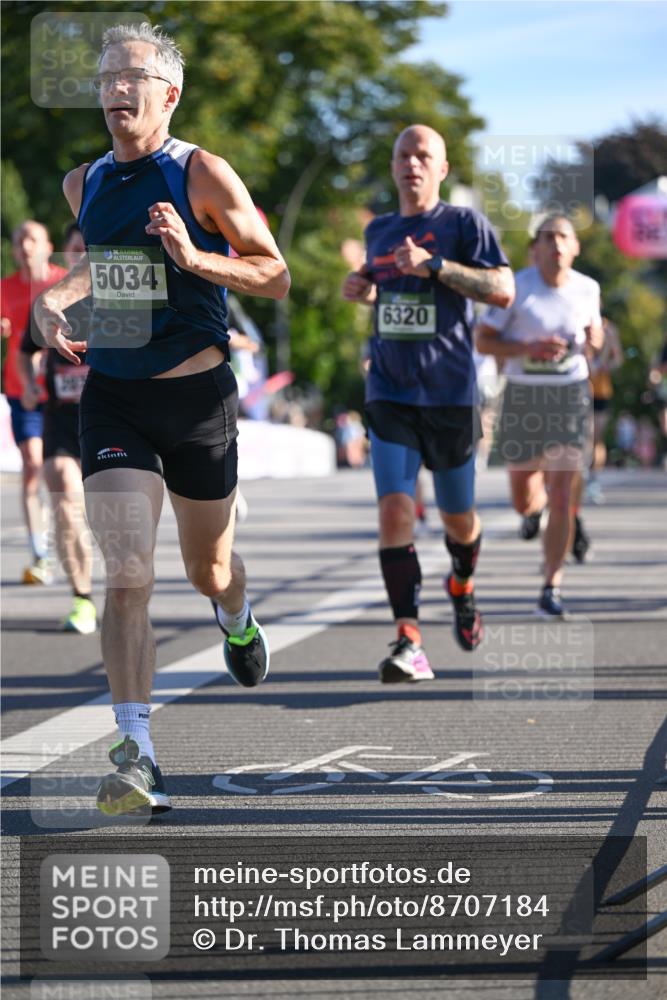 07.09.2025 - BARMER Alsterlauf Dr. Thomas Lammeyer http://msf.ph/oto/8707184 07.09.2025 09:26:46 Laufen 36, 5034, 6320 meine-sportfotos.de